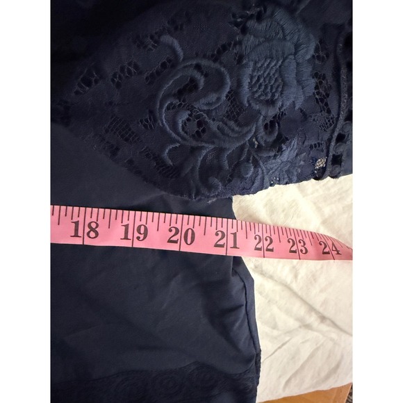 Sea New York Navy Lace Trimmed Cotton Eyelet Boho Blouse Top Size 10 - Picture 10 of 10